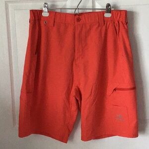 Bassdash Men’s Coral  Outdoor Shorts Size XL EUC